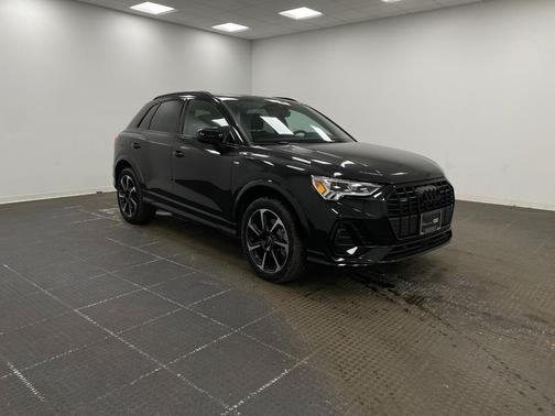 2025 Audi Q3 45 S line Premium Plus