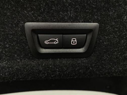 2026 BMW 330 xDrive NA