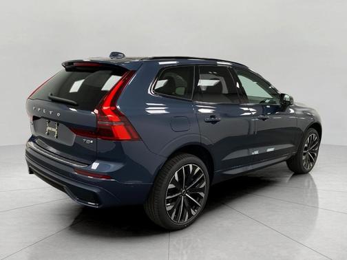 Denim Blue Metallic 2026 Volvo XC60 Plug-In Hybrid Ultra, T8 AWD Electric/Gasoline, Dark