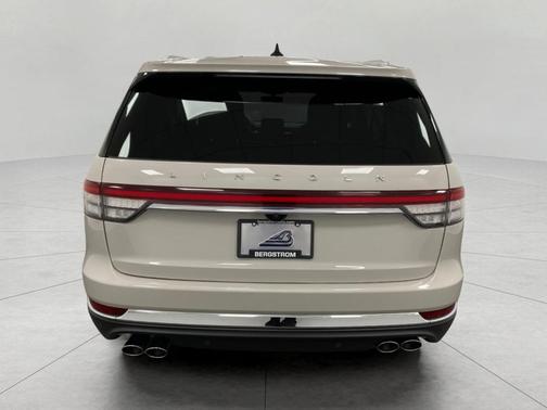 Ceramic Pearl 2021 Lincoln Aviator Reserve AWD