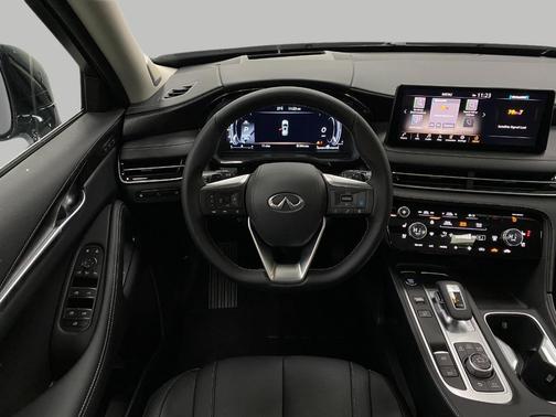 2025 INFINITI QX60 SENSORY
