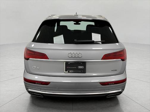 2025 Audi Q5 45 S line Premium Plus