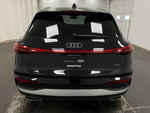 2025 Audi Q5 Premium Plus TFSI quattro S tronic
