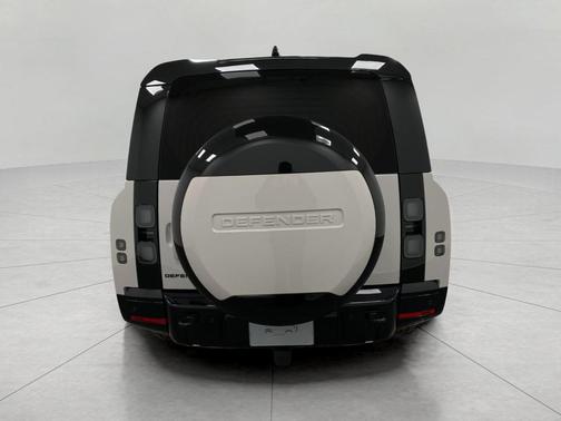 2026 Land Rover Defender P400 X