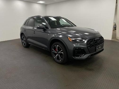 2025 Audi Q5 45 S line Premium Plus