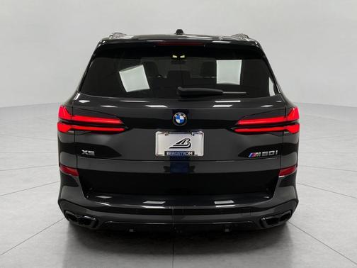 Black Sapphire Metallic 2024 BMW X5 M60i