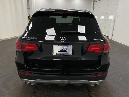2022 Mercedes-Benz GLC 300 4MATIC