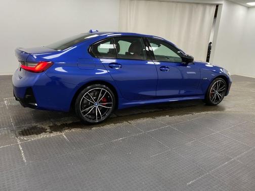 2023 BMW 330e Base