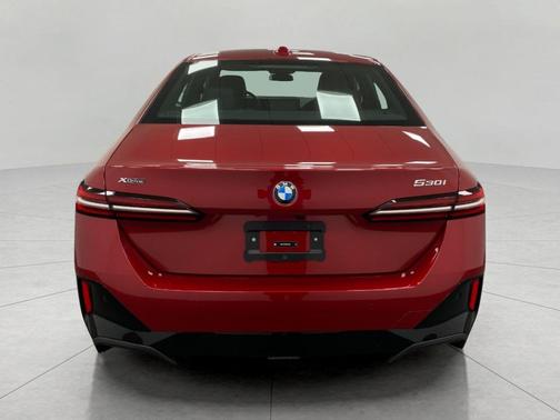 2025 BMW 530 xDrive