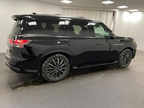 2026 INFINITI QX80 AUTOGRAPH AWD