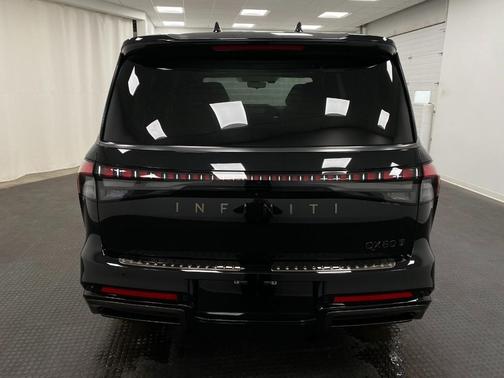 2026 INFINITI QX80 AUTOGRAPH AWD