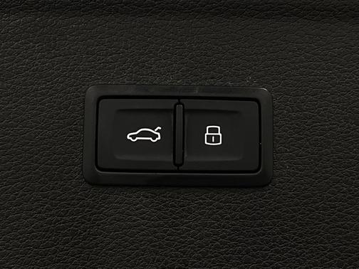 2023 Audi Q5 40 Premium