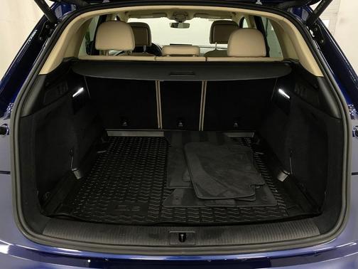 2023 Audi Q5 40 Premium