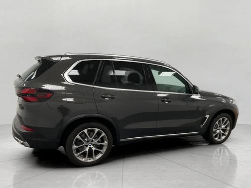 Dravit Grey Metallic 2026 BMW X5 xDrive40i