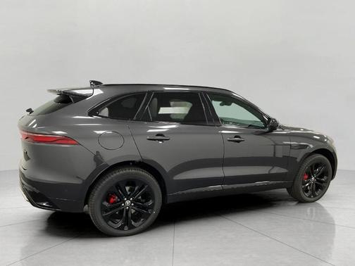 2026 Jaguar F-PACE P400 R-Dynamic S