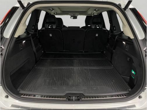 2025 Volvo XC90 Plug-In Hybrid T8 Ultra 7-Seater