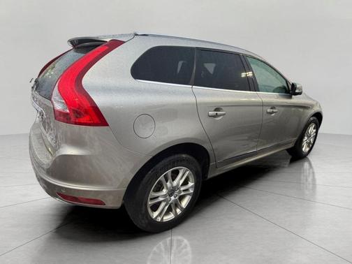 2015 Volvo XC60 SPORT UTILITY