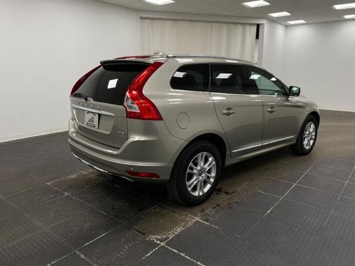 2015 Volvo XC60 SPORT UTILITY