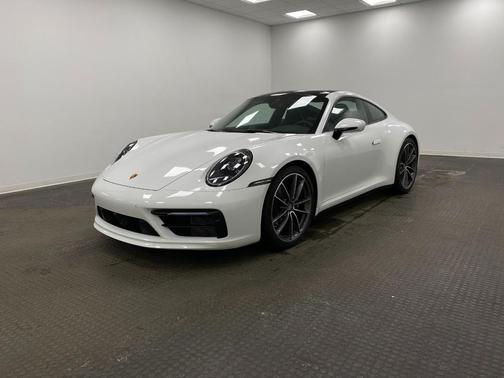 2024 Porsche 911 Carrera