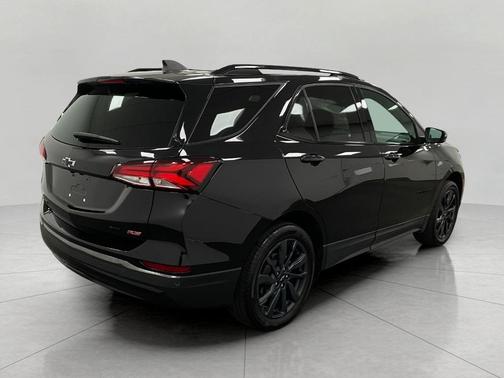2023 Chevrolet Equinox AWD RS