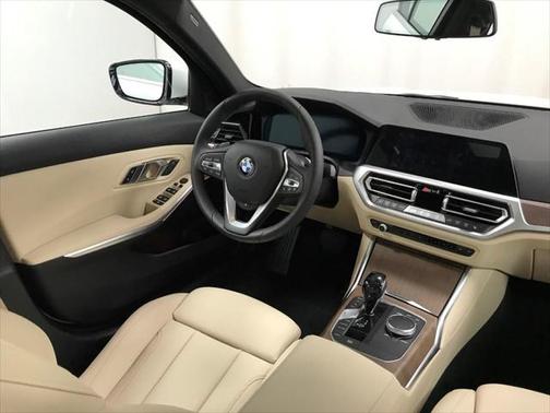 2020 BMW 330 xDrive