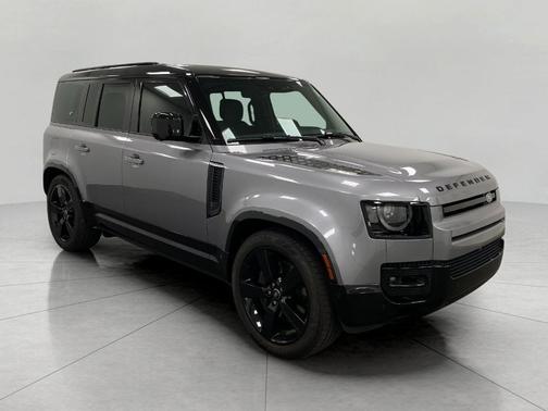 2024 Land Rover Defender 110 P400 X-Dynamic SE