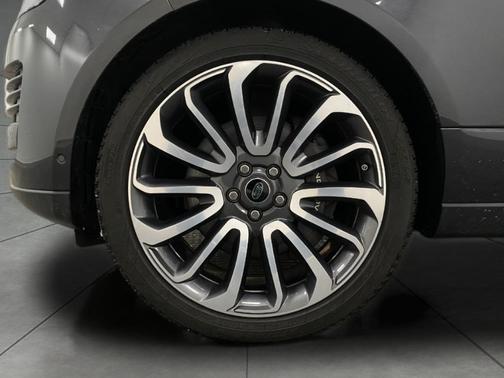 Carpathian Grey Premium Metallic 2022 Land Rover Range Rover Westminster