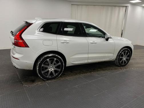 2021 Volvo XC60 T6 Inscription