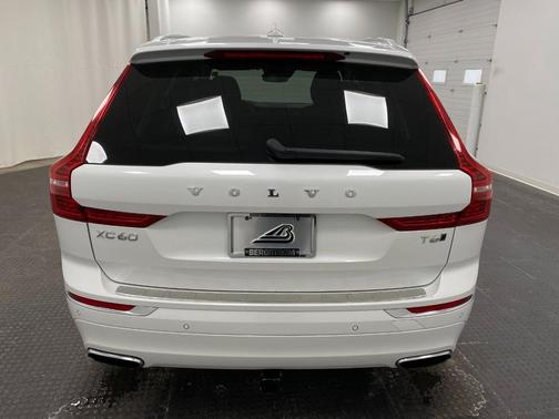 2021 Volvo XC60 T6 Inscription