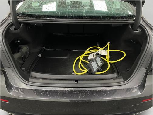 2021 BMW 530e Base