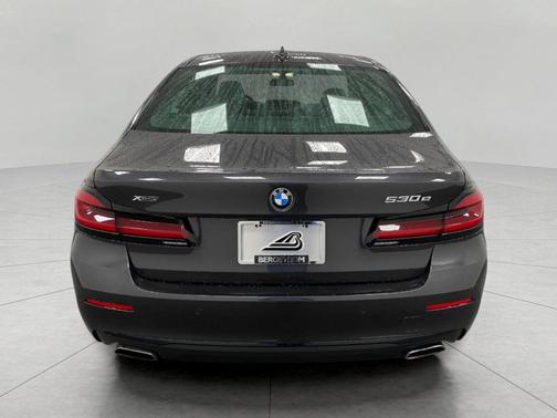 2021 BMW 530e Base