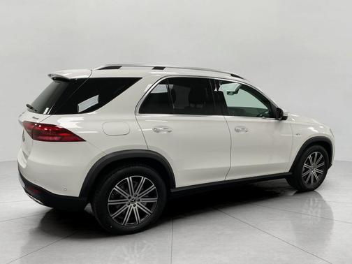 2025 Mercedes-Benz GLE 450e 4MATIC