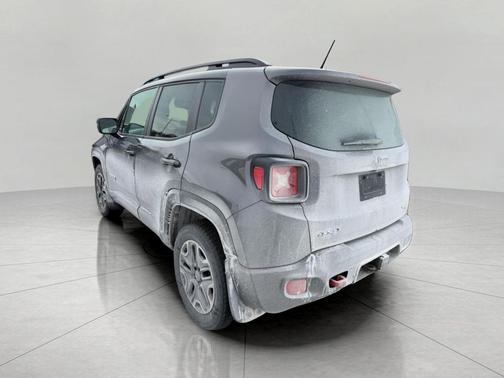 2016 Jeep Renegade Trailhawk