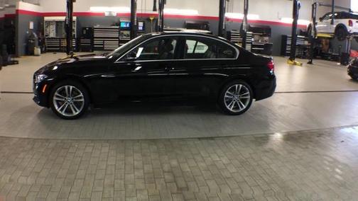 2018 BMW 330 xDrive