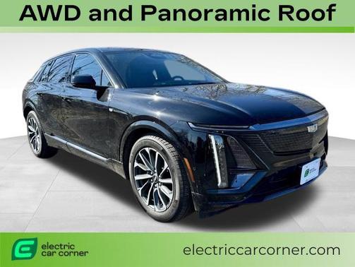 Stellar Black Metallic 2024 Cadillac LYRIQ Sport