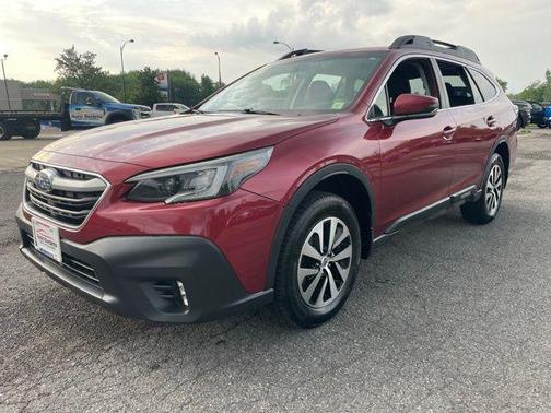 Crimson Red Pearl 2020 Subaru Outback Premium