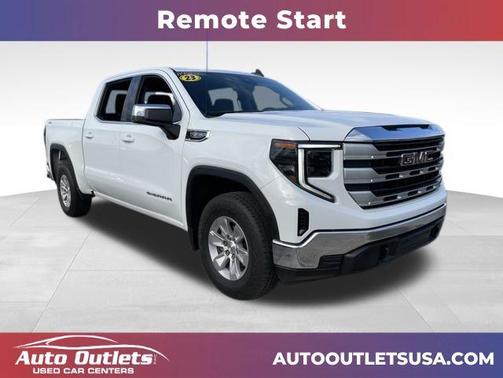 Summit White 2023 GMC Sierra 1500 SLE