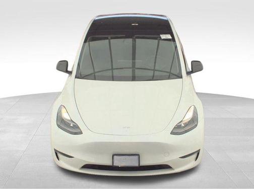 Pearl White Multi-Coat 2023 Tesla Model Y Long Range Dual Motor All-Wheel Drive