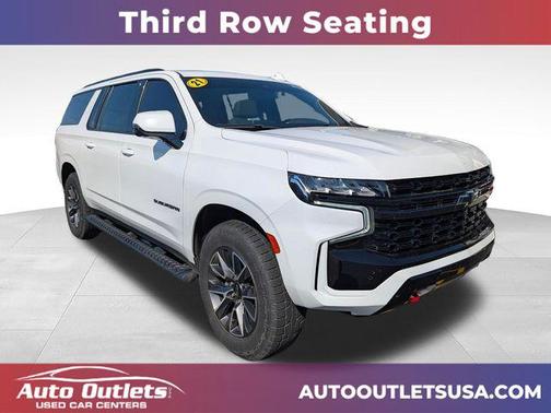 Summit White 2021 Chevrolet Suburban 4WD Z71