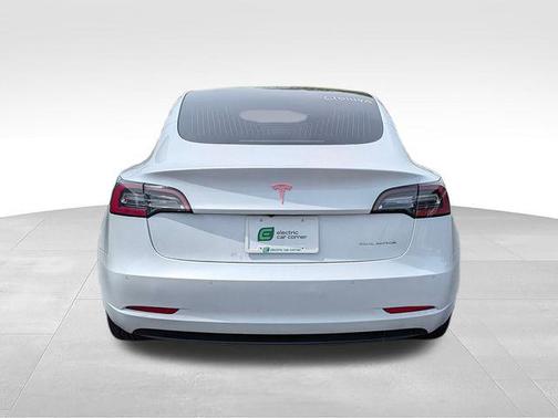 Pearl White Multi-Coat 2020 Tesla Model 3 Long Range