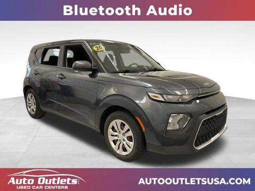 Gravity Grey 2020 Kia Soul LX