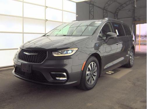 2021 Chrysler Pacifica Hybrid Touring L