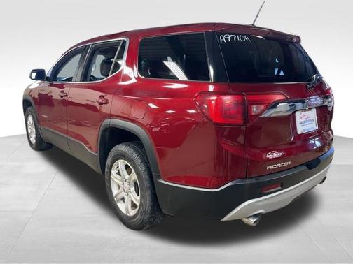 Crimson Red Tintcoat 2018 GMC Acadia SLE-1