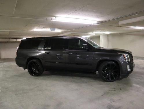 Photo 5 of 26 of 2017 Cadillac Escalade ESV Premium Luxury