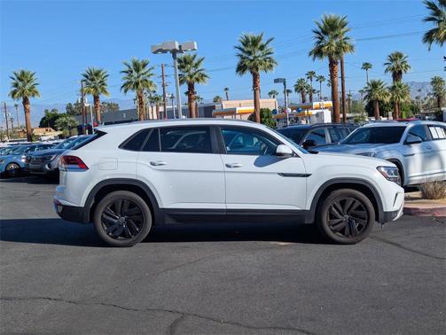 2021 Volkswagen Atlas Cross Sport 2.0T SE w/Technology