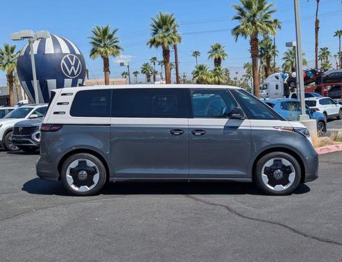 2025 Volkswagen ID. Buzz Pro S