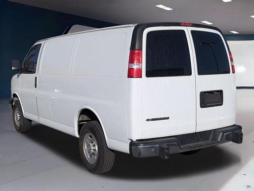 2021 Chevrolet Express 2500 RWD 2500 Regular Wheelbase WT