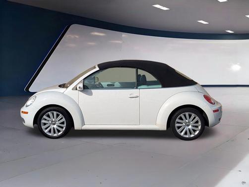 2009 Volkswagen New Beetle S