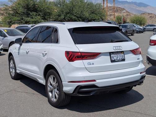 2022 Audi Q3 45 S line Premium
