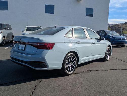 2026 Volkswagen Jetta 1.4T SE